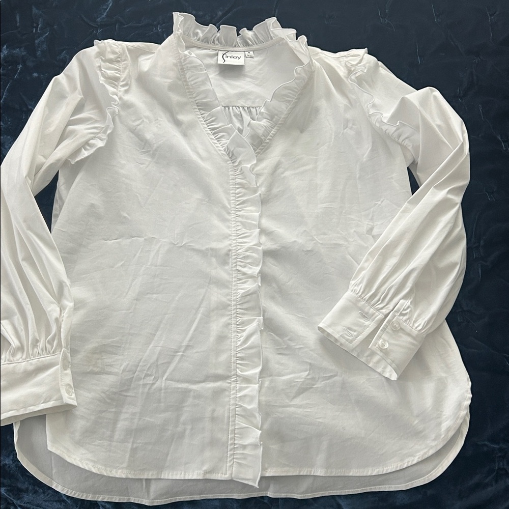 Perfect condition Finley Classic White Blouse with Ruffles
